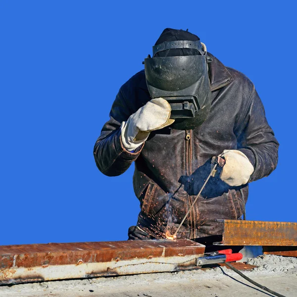 Soudeur Travailler sur un chantier . — Photo