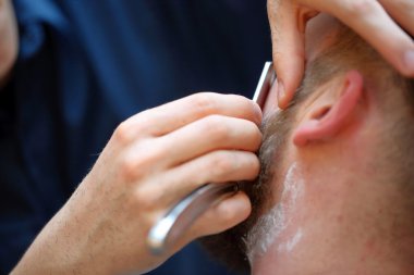 Kuaför Salonu saç sakal istemcide