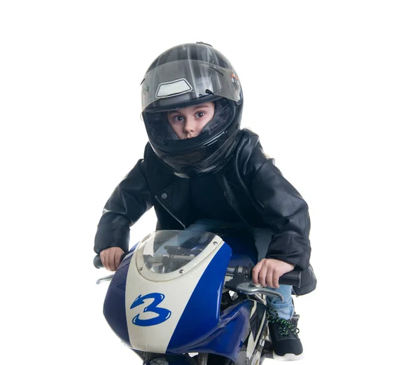 Numaralı Motosikletli Çocuk — Stok fotoğraf