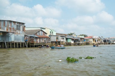 Mekong Nehri, Vietnam kıyısında evi