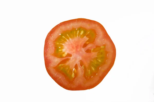 Нарезанные томаты, изолированные на белом — стоковое фото