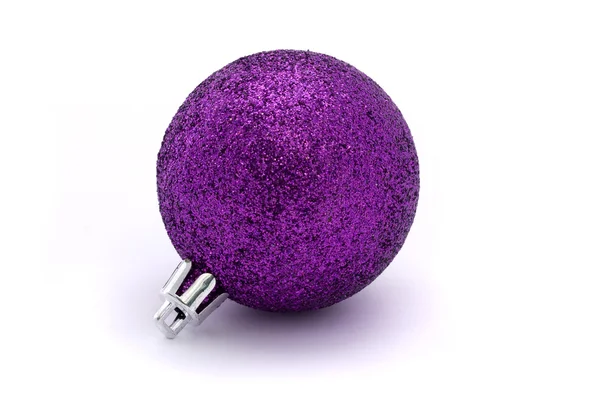 Boule de Noël violette scintillante — Photo