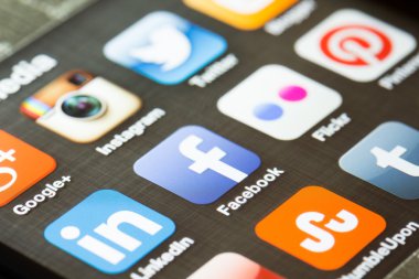 Sosyal medya app simgeleri bir akıllı telefon