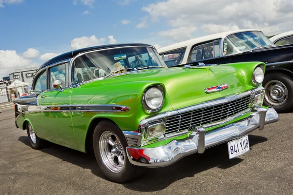 Ročník 1956 zelené Chevrolet Bel Air — Stock fotografie