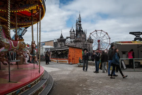 Dismaland Bemusement Park banksy.