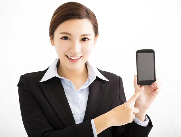 Ευτυχισμένος επιχειρηματικό γυναίκα δείχνει κινητό έξυπνο τηλέφωνο — Φωτογραφία Αρχείου