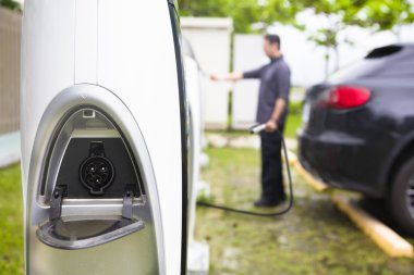 çalışma güç kaynağı istasyonu için elektrikli otomobil fiyat istemek dostum