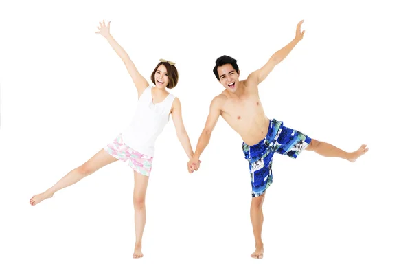 Glada unga par att ha kul på sommarlovet — Stockfoto