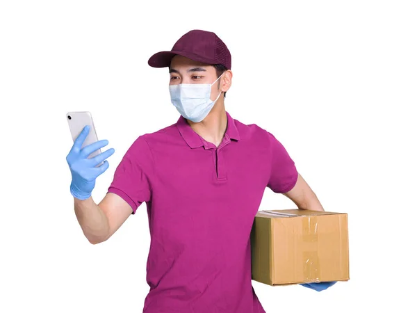 Junge Kuriere Tragen Rote Kleidung Und Mützen Tragen Masken Und — Stockfoto