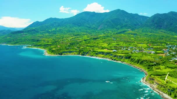 Luftaufnahme Der Schönen Küste Und Der Berge Taitung Land Taiwan — Stockvideo