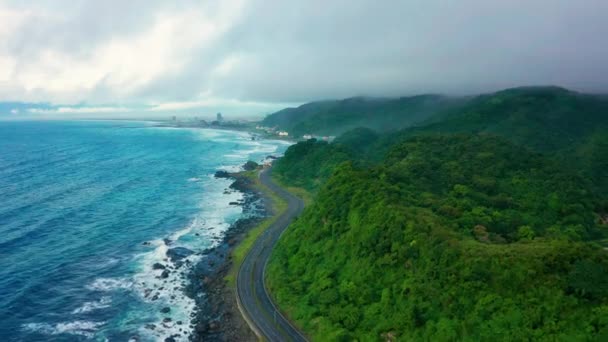 Aerial View Roads Mountain Pacific Coast Taiwan — Vídeo de Stock