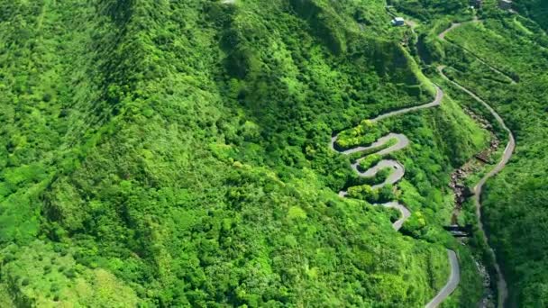 Flygfoto Bergsväg Vid Jinguashi Taiwan Bilkörning Genom Kurvan — Stockvideo