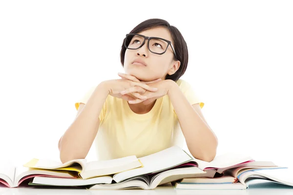 Chica estudiante bastante joven pensando con libro —  Fotos de Stock