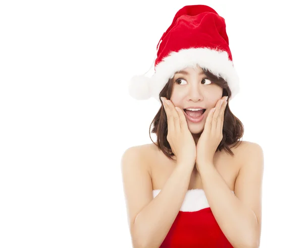 Όμορφη νεαρή γυναίκα Χριστούγεννα κάνοντας μια αστεία έκφραση — Φωτογραφία Αρχείου