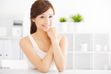 Güzel genç Asyalı kadın. 