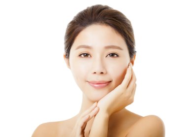  güzel genç Asyalı kadın yüzü beyaz izole