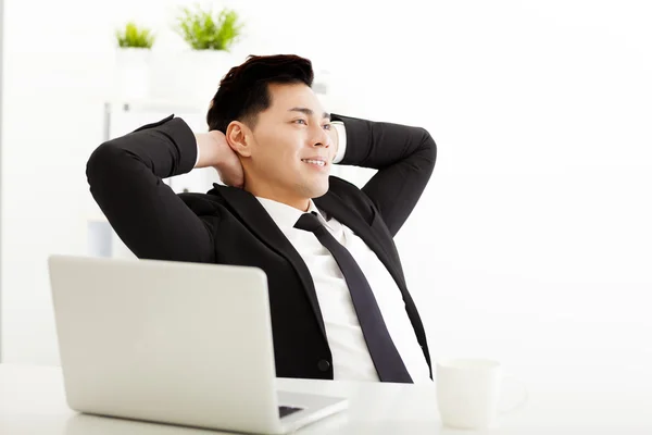 Young business man working in the  office — Stock Photo, Image