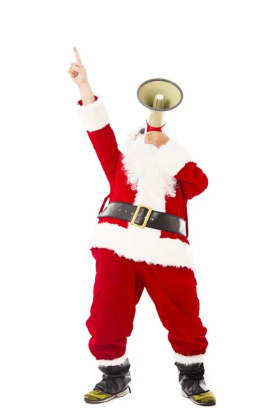 Weihnachtsmann hält Megafon in der Hand und schaut auf — Stockfoto