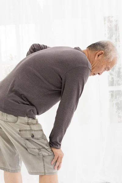 Senior man with  knee pain — Stock Photo, Image