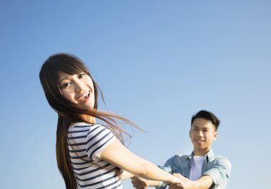 Asyalı mutlu bir çift. 