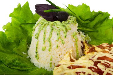 Et ızgara domates ve pirinç ile