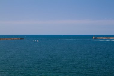 Deniz manzarası. Yelkenli gemi