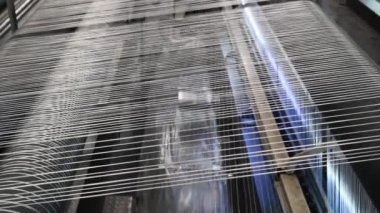 bir tekstil fabrikasında makine iplik Tekstil Sanayi - iplik biriktirir.