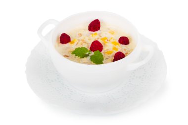 Taze Ahududu ve şeftali püresi