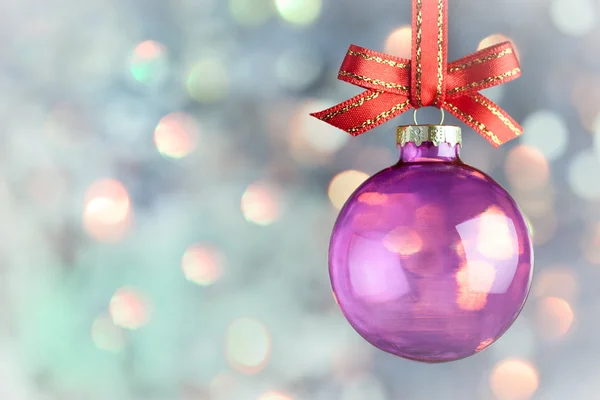 Weihnachtsdekoration - magische Bokeh Christbaumkugel Hintergrund — Stockfoto
