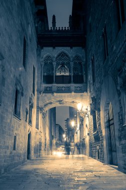 Gotik quarterat gece, Barselona, İspanya, sokakta