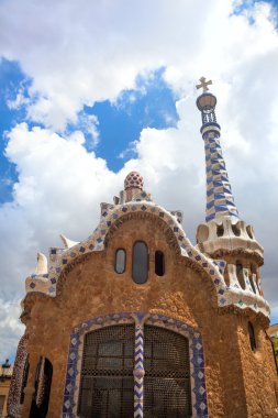Ünlü ve renkli Mimarlık - Park Guell