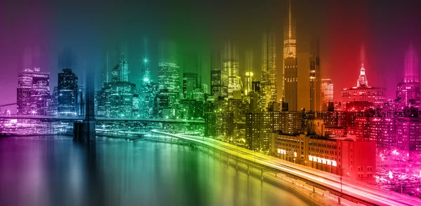 Fantastica scena notturna colorata di New York City — Foto Stock
