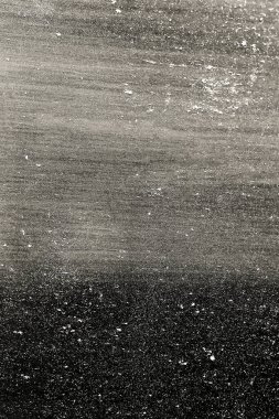 Noktaları ve çizikleri olan soyut siyah beyaz arka plan. Fotoğraf. Yüksek kalite fotoğraf