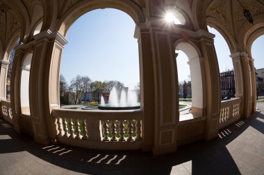 Opera Binası kemer