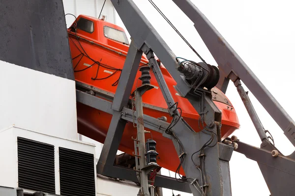 Barco salvavidas industrial granelero seguridad —  Fotos de Stock