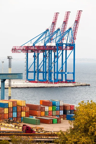 Vista della gru a container — Foto Stock