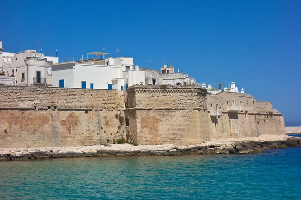 Panoramisch zicht van monopoli. Puglia. Italië. — Stockfoto