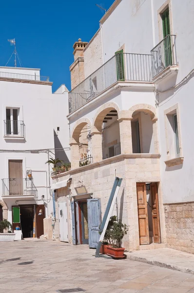 Gränd. Polignano ett sto. Apulien, Italien. — Stockfoto