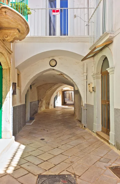 Alleyway. Turi. Puglia. İtalya. — Stok fotoğraf