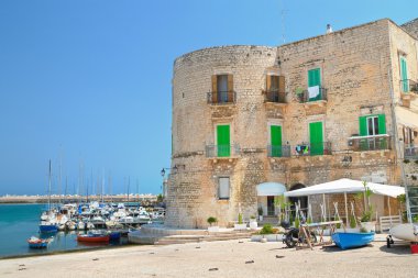 giovinazzo panoramik manzaralı. Puglia. İtalya. 