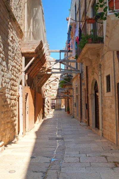 Alleyway. Molfetta. Puglia. Italy. — Stock Photo, Image