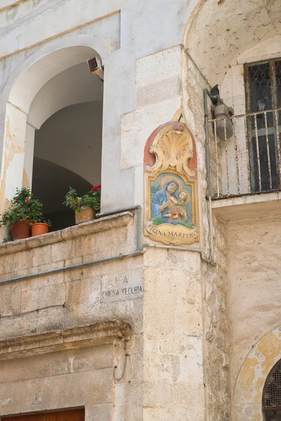 Callejuela. Molfetta. Puglia. Italia . — Foto de Stock