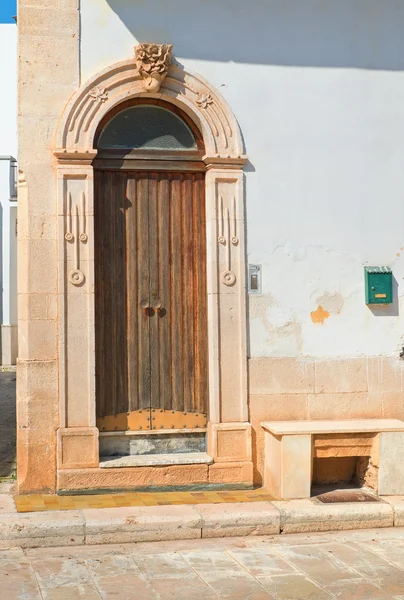 Alleyway. Sammichele di Bari. Puglia. Italy. — Stock Photo, Image