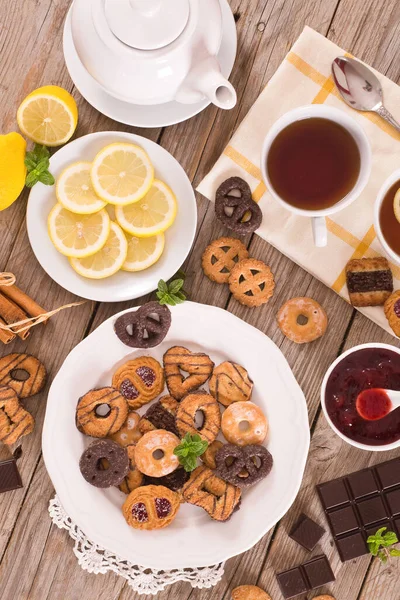 Shortcrust Pastry Biscuits White Dish — Stock Photo, Image