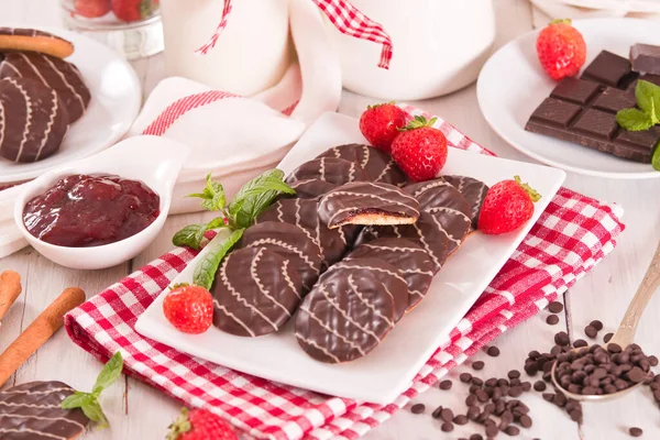 Weiche Kuchen Mit Erdbeere — Stockfoto