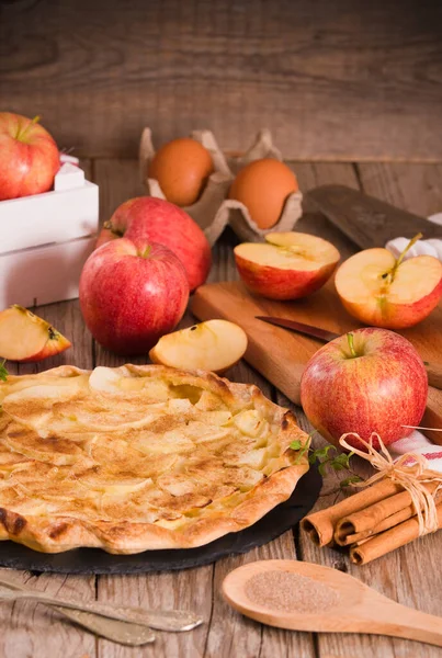 Apple Tart Sugar Cinnamon Topping — Stock Photo, Image