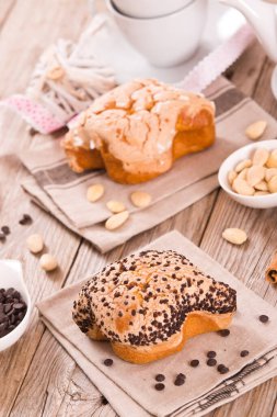 Kolombiya İtalyan Paskalya Güvercini Ekmeği.