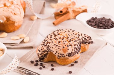 Kolombiya İtalyan Paskalya Güvercini Ekmeği.