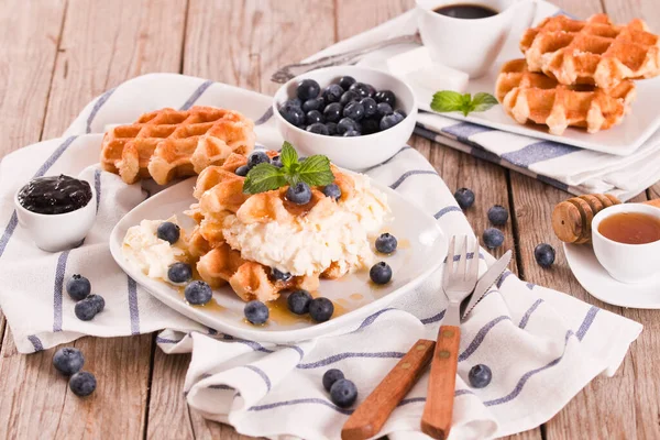 Waffles Blueberries Whipped Cream — Stock Photo, Image