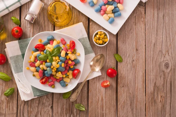 Gnocchi Coloreado Con Verduras Maíz Dulce — Foto de Stock